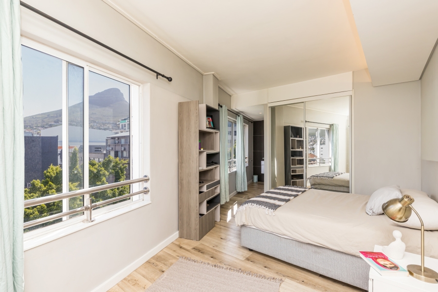1 Bedroom Property for Sale in Cape Town City Centre Western Cape